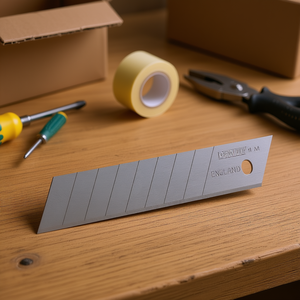 Cuchilla de Repuesto Dewalt de 18 mm para Cuchillo Multiusos, para Tareas de Corte de Precisión - Product Image 3