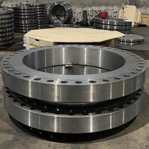 Brida de Acero al Carbono ANSI B16.5, 16 Orificios para Pernos, 70 mm de Diámetro, para Uso en la Industria Química - Product Image 1
