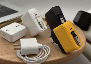 40W USB C Câble rétractable de type C <span class=keywords><strong>Chargeur</strong></span> de voyage double port (GaN3) pour <span class=keywords><strong>MacBook</strong></span> PD Charge rapide <span class=keywords><strong>Chargeur</strong></span> mural pliable pour ordinateur portable - Product Image 4