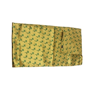 Bufandas de Seda Grandes con Estampado Floral Cuadrado Personalizadas, Fabricadas en China - Product Image 1