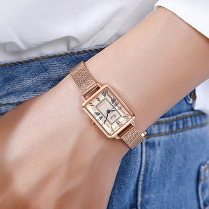 Nuevo reloj de mujer al estilo de las celebridades de internet, reloj cuadrado retro personalizado para mujer, reloj informal a la moda, resistente al agua - Product Image 1