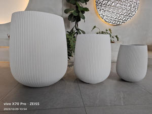 Vase de sol en argile fibreuse sculpté à la main, style nordique moderne européen, luxueux, écologique, durable, léger, avec trou de drainage pour - Product Image 2