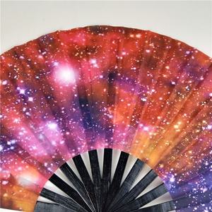 Abanico de boda de 33cm de decoración personalizado promocional OEM al por mayor abanico de mano de bambú de impresión personalizado plegable de madera grande negro - Product Image 5