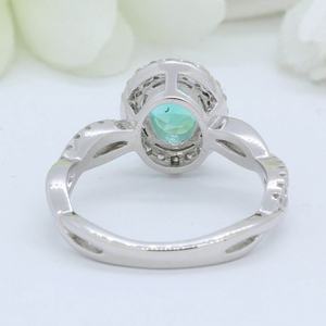 แหวนเงินแท้ 925 วินเทจ ประดับพลอยพาราไบรูปไข่ แหวนแต่งงาน/หมั้น ประดับเพชร CZ ทรงกลม ดีไซน์เกลียวแบบอินฟินิตี้ - Product Image 3