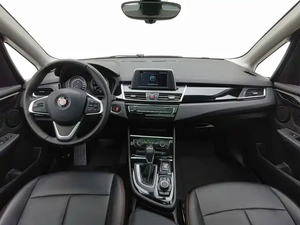 BMW Série 2 Active Tourer 218i d'occasion à bas prix, modèle 2019, automatique, conduite à gauche, 5 places, B38 1.5T, traction avant, véhicule conforme à la norme d'exportation - Product Image 2