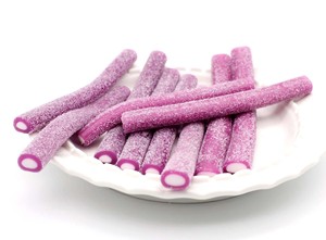 Festival de Compras: Lo Mejor en Dulces al por Mayor - Barra de Gomitas de Regaliz Ácido Rellenas de Uva, Innovadoras y Masticables - Product Image 4