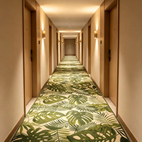 Tapis de couloir en polyester pour hôtels, ignifuge et résistant à l'usure, motif personnalisé, échantillon gratuit, vente en gros mondiale mensuelle, disponible auprès des revendeurs étrangers
