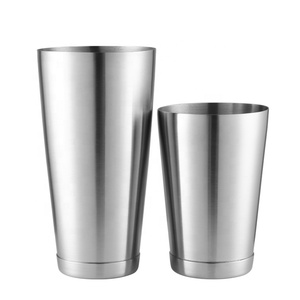 Outils de barman professionnels, <span class=keywords><strong>shaker</strong></span> Boston <span class=keywords><strong>argent</strong></span>é, acier inoxydable lesté 18/8, capacité 18 oz/28 oz, <span class=keywords><strong>shaker</strong></span> à cocktails personnalisable - Product Image 1