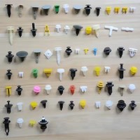 Lot de 200 attaches universelles mixtes pour voiture, clips de pare-chocs, rivets de fixation, garnitures de panneaux de porte pour tous les véhicules, intérieur de voiture