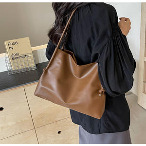 Nouveau sac à main de grande capacité Sac à bandoulière Bow Sac de sortie de couleur unie. Z0255 - Product Image 5