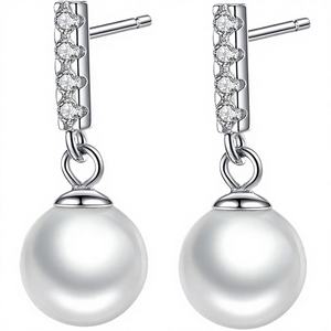 Pendientes de Perlas de Agua Dulce Naturales de 9-10 mm con Circonitas y Plata de Ley 925 Chapada en Oro para Mujer, Ideales para Aniversarios y Fiestas - Product Image 4