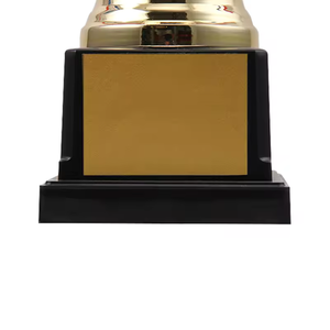 Coupe de trophée en métal à vente chaude d'usine, grande coupe de trophée de compétition sportive mondiale dorée, couronne personnalisée, trophée de récompense de haute qualité - Product Image 4