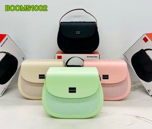 Nuevo Altavoz Bluetooth Inalámbrico Portátil BOOMS 1002 con Forma de Bolso, Reproductor de Subwoofer Portátil para Exteriores de 10 W, Batería de 1200 mAh - Product Image 2