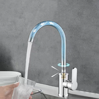 Robinet de cuisine simple moderne de haute qualité 360 degrés rotatif gratuit en acier inoxydable évier mélangeur Chrome eau chaude froide en céramique