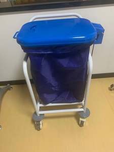 EU-0341 스테인레스 스틸 병원 의료 폐기물 린넨 트롤리 모바일 간호 세탁 카트 3 층 - Product Image 5