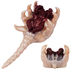 Masturbateur de poche Alien Fantasy Embracer Facehugger pour adultes - Product Image 1