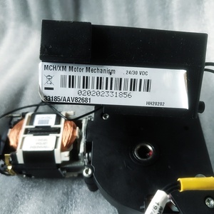 Motor de almacenamiento de energía Schneider <span class=keywords><strong>MT</strong></span>/MVS/MTE/NT/MW MCH/<span class=keywords><strong>XM</strong></span> 24-30VDC 33185 - Product Image 2