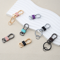 Porte-clés en cuir microfibre de luxe avec logo personnalisé, accessoire de mode pour clés de voiture, vente en gros
