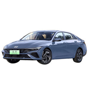 Hyun-dai Elantra <span class=keywords><strong>1</strong></span>.5L CVT GLS Leading Edition Voiture compacte <span class=keywords><strong>1</strong></span>.5L 115 chevaux L4 Image de recul Croisière adaptative à pleine vitesse - Product Image 1