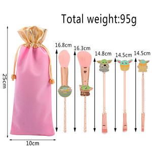 Juego de pinceles de maquillaje de Star Wars, Set de 5 brochas de maquillaje con mango de Metal, dibujos animados, Mandalorians, maestro Yoda, regalo para fanáticos - Product Image 3