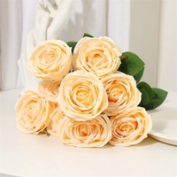 Rose artificielle en soie au design moderne, fleurs, décorations de Noël pour mariage, centres de table en plastique pour hôtel, disponible en gros