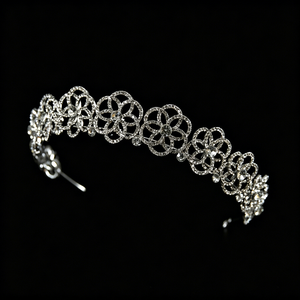 Set Corona e Orecchini da Sposa con Strass, Tiara Scintillante con Fiori di Cristallo, Gioielli per Capelli da Principessa per Feste di Compleanno e Concorsi - Product Image 6