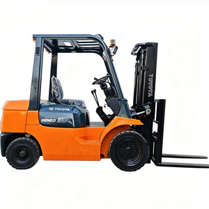 Used Toyota Diesel <b>Forklift</b> FD30 FD25 4300KG 0-2000 Hours for Sale Japan Original - Product Image 1