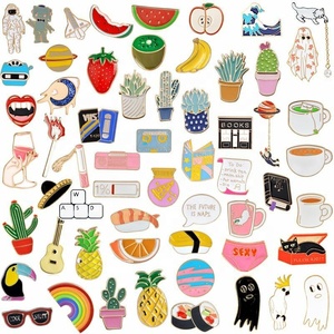 Insignia de Metal personalizada, regalo de Navidad elegante, alfileres esmaltados, broches de dibujos animados, insignia, Pin de solapa, Vaqueros, PIN esmaltado personalizado - Product Image 1