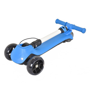 Trottinette électrique pour enfants rose 3 roues pliable réglable en hauteur avec frein - Product Image 3