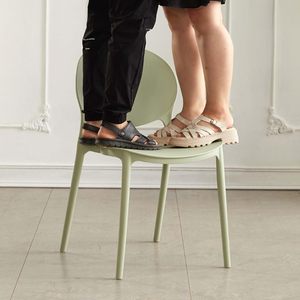 Factory Wholesale Modern Plastic <strong>Chair</strong> <strong>Simple</strong> Design Lightweight Dining <strong>Chair</strong> for Cafe Restaurant Office Meeting Room - Product Image 5