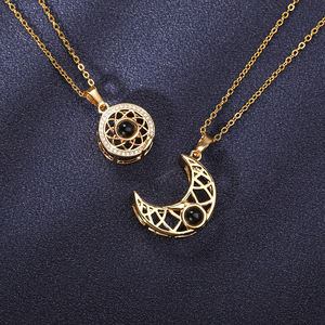 Collier de projection Soleil Lune Étoile, bijoux de fiançailles transfrontaliers, nouveau collier '<span class=keywords><strong>Je</strong></span> <span class=keywords><strong>t</strong></span>'<span class=keywords><strong>aime</strong></span>' en 100 langues pour hommes et femmes - Product Image 3