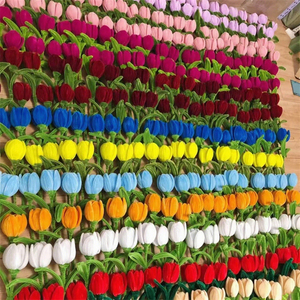 Limpiapipas al por mayor, tulipanes terminados, varillas retorcidas hechas a mano, decoración floral para el hogar, suministros para floristerías - Product Image 1
