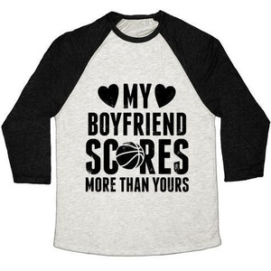 แฟนของฉันมีสกอร์สูงกว่าคุณ (บาสเก็ตบอล) เสื้อยืดเบสบอลแบบทริบลีนสำหรับทุกเพศ - Product Image 3