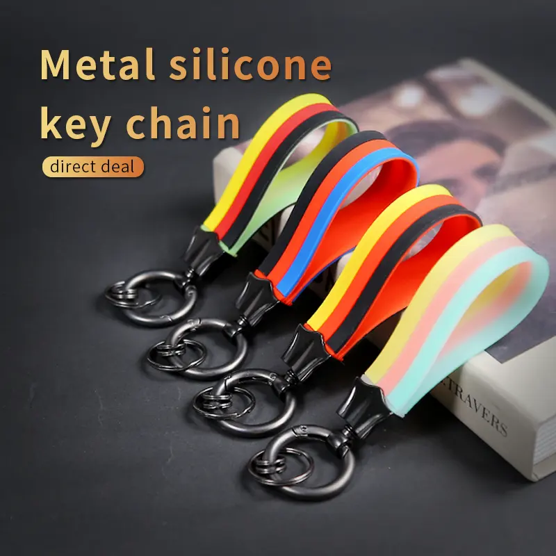 लोकप्रिय बेचने पीवीसी चाबी का गुच्छा कुंजी श्रृंखला कार कुंजी लटकन स्कूल बैग सिलिकॉन 3D मोबाइल फोनों के लिए चाबी का गुच्छा