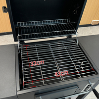 Barbecue au charbon de bois extérieur moderne de qualité supérieure en acier inoxydable 304 sur chariot