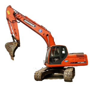 Certifié CE Excavateurs d'occasion Doosan DX225LCA Excavateurs hydrauliques sur chenilles 22 tonnes fabriqués en Corée en stock - Product Image 1