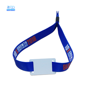 Entradas para eventos 1K Código <span class=keywords><strong>QR</strong></span> personalizado imprimible Sin efectivo Tela ajustable textil elástico RFID NFC Pulsera - Product Image 6