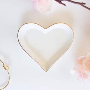 طبق بحلقة عليها قلب بشعار مصمم خصيصًا، درج حامل مجوهرات من السيراميك، هدية - Product Image 2