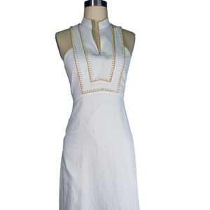 Nuevo Vestido de Verano Blanco con Cuello en V, Bordado Metálico, Color Sólido, de Algodón y Lino, Sin Mangas - Product Image 4