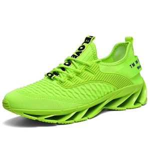 26 NUOVE Scarpe da Uomo Trendy 39-45, Sneaker Rosse Sportive Casual, Scarpe da Corsa con Rialzo, Vendita all'Ingrosso - Product Image 3