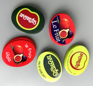 कस्टम उच्च गुणवत्ता मुद्रण वाटरप्रूफ pvc विनाइल कस्टम स्टिकर चिपकने वाला लेबल लोगो डिजाइन यूव प्रूफ डाई कट स्टिकर - Product Image 5