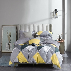 Queen 6pcs sợi nhỏ Comforter thiết lập bao gồm 1 Duvet 1 bộ đồ giường tấm 2 Vỏ Gối 2 tấm phẳng 2 đệm <span class=keywords><strong>polyster</strong></span> đơn giản khách sạn - Product Image 1