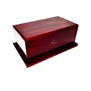Urna de madera hecha a mano de alta calidad, urna de cremación de diseño moderno para cenizas humanas para mantener recuerdos, suministros funerarios - Product Image 1