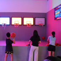 Ensemble complet de jeu de basket interactif avec paniers multiples et système de notation par capteur LED pour arène de jeu interactive intérieure