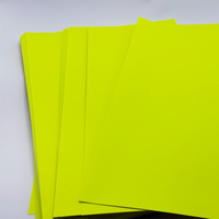 Papier autocollant fluorescent A4 de qualité supérieure, écologique, imperméable, résistant aux rayures, pour l'impression et le marquage