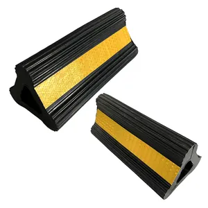 Heavy Duty Aircraft Wheel Chock Rubber Wheel Stoppers