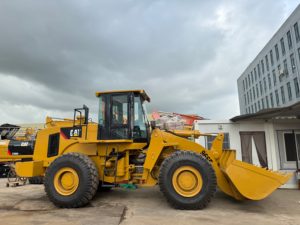 รถตักล้อยาง CAT 966F มือสอง ประหยัดน้ำมัน ทนทาน เหมาะสำหรับงานอุตสาหกรรมในเหมืองและลานเก็บสินค้า - Product Image 4