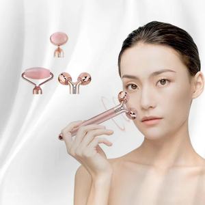 Ensemble de rouleaux de massage soniques électriques 3-en-1 en quartz rose et jade, outils de soin du visage, masseur pour les yeux, le visage, la tête, les bras et le cou - Product Image 1