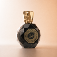 Flacon de parfum en verre multi-facettes vide de 100 ml, forme personnalisée, logo OEM ODM, bouchon doré irrégulier, boîte incluse