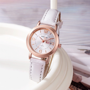 Reloj de pulsera de cuarzo informal y elegante para mujer, resistente al agua, con calendario doble, correa de cuero cómoda. - Product Image 4